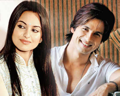 Sonakshi and Shahid’s late night date