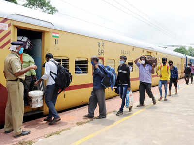 Shramik Special Trains: Rlys earned Rs 428 cr ferrying migrants home