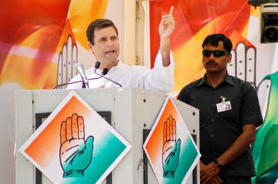 Rahul accuses 'chowkidar' Modi of stealing farmers' land