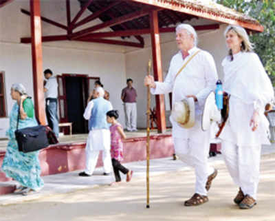 At Gandhi’s ashram, honesty continues to guide inmates
