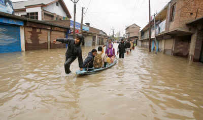 Jammu & Kashmir: Flood situation grim, Army called for rescue efforts