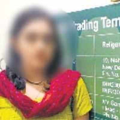 23-yr-old woman takes stock broking company to the cops