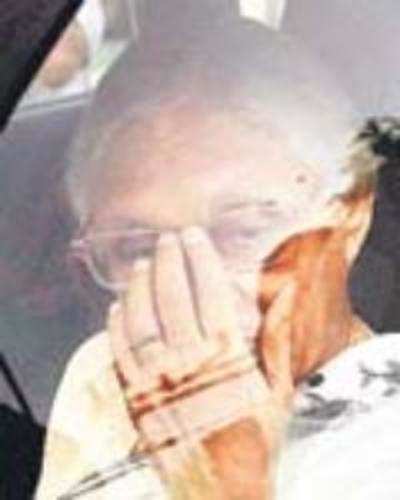 BJP pushes Sheila to edge of seat, but Delhi CM sits pretty