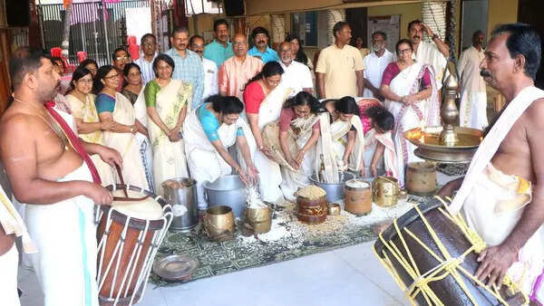 Families reach temple for sacred first sight of day on Vishu