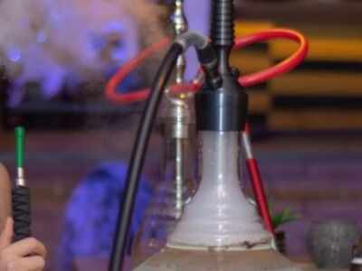 Mumbai Police raid hookah parlour; book 42 persons