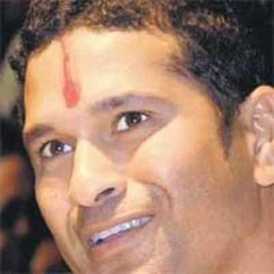 Sachin wants 2011 wc, 15000 test runs