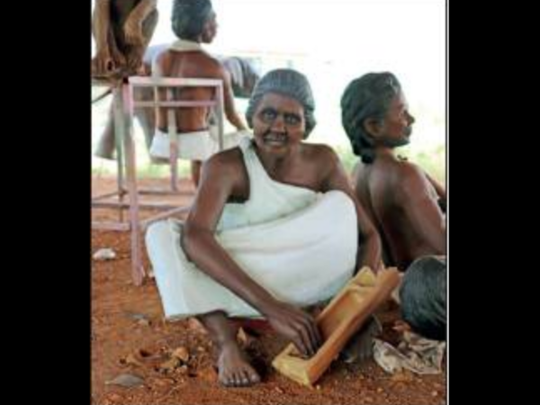 In a tryst with tribals, sculptors find a groove