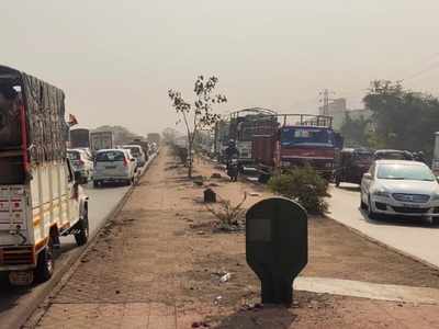 Traffic alert: Thane-Panvel traffic affected, long queue from Majiwada Junction