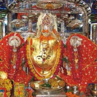 City devotees offer prayers at Ranthambore Ganesh