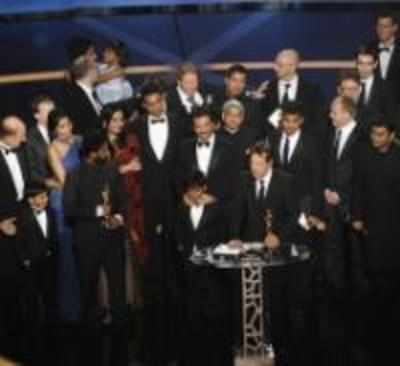 Dharavi celebrates Slumdog Millionaire's Oscar success