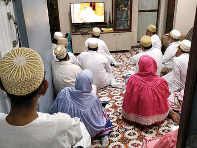 Dawoodi Bohras continue to hold prayer meetings