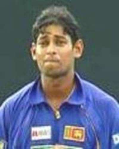 Dilshan fires for Sri Lanka