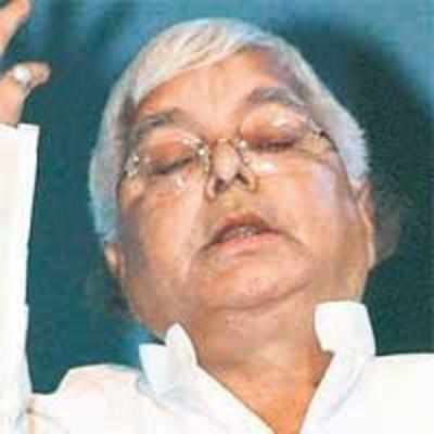 Lalu turns 180o on Emergency