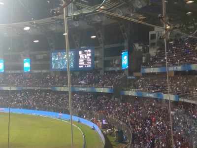 IPL 2018 Photos: When floodlights went dim at Wankhede stadium during Mumbai Indians vs Kings XI Punjab match