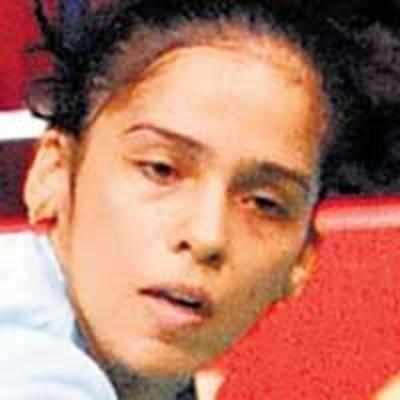 Saina's heroics not enough in jakarta