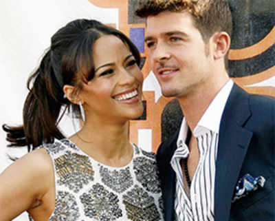 Its spiltville for Robin Thicke and Paula Patton