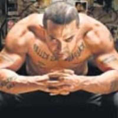 Aamir Khan And Allu Aravind Might Collaborate For The Sequel Of 'Ghajini  And We Think It's A Bad Idea - Entertainment