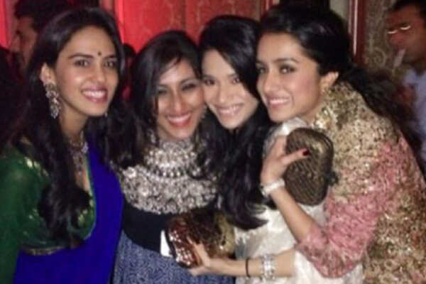 Shraddha Kapoor dances the night away