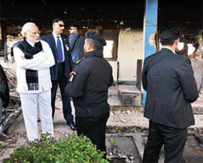 PM visits Pathankot base, satisfied with operation