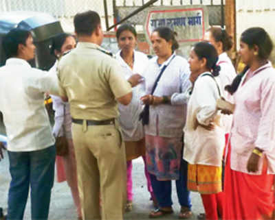 Auto-drivers harass women counterparts, one arrested