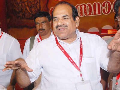 Kerala: CPI (M) leader Kodiyeri Balakrishnan faces flak for driving in a gold smuggler’s car at Jana Jagratha Yatra