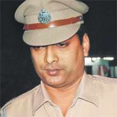 IPS officer Deepak Pandey suspended