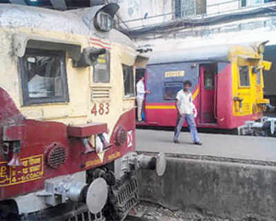 CR flogs ‘expired’ trains for lack of replacements