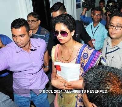 Mohammed Shami's wife Hasin Jahan to meet him after he had narrow escape in road accident