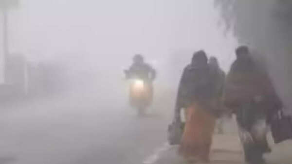 Kolkata wakes up to season’s worst air as New Year fireworks push AQI into ‘very                                                                                                                                                                                                                                                                                                                                         poor’ zone