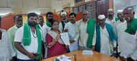 Vijayapura farmers demand water for lakes
