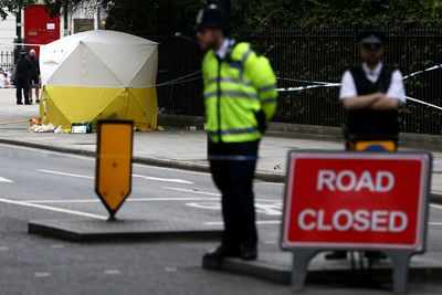 One killed, 5 injured in mass knife attack in London