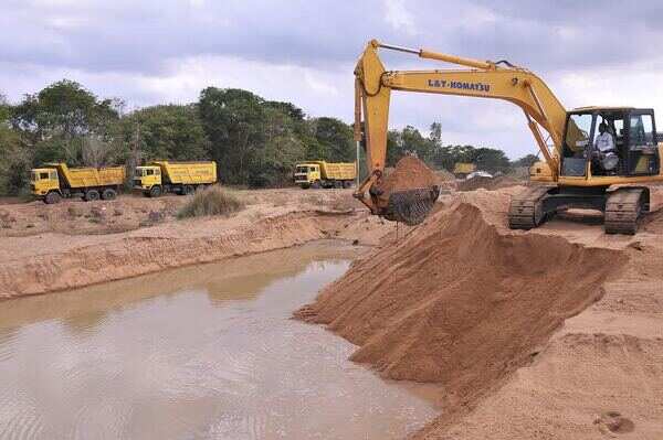 Goldmine on Tamirabarani: Sand mafia rules, mining not poll issue