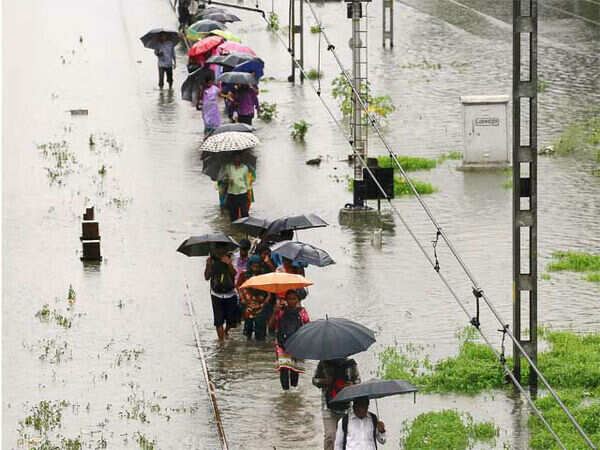 Monsoon races to Kashmir from Kanyakumari: Equatorial system of clouds & conditions in Indian Ocean may back plentiful rains