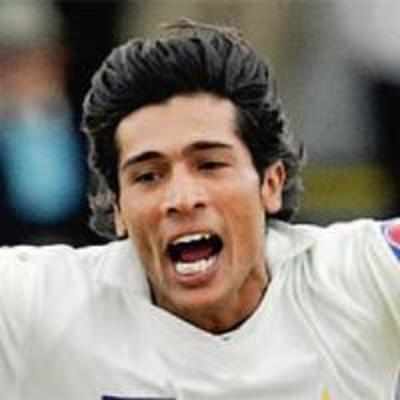 Aamer becomes Test cricket's most successful 18-year-old bowler