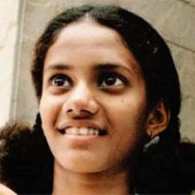 Mumbai girl wins Oz swimming event