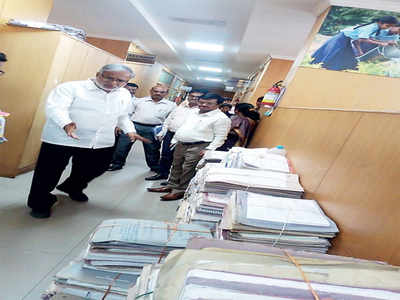 Education minister S Suresh Kumar’s visit reveals over 5,000 pending files