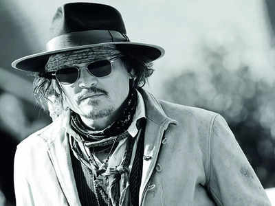 Depp settles assault case