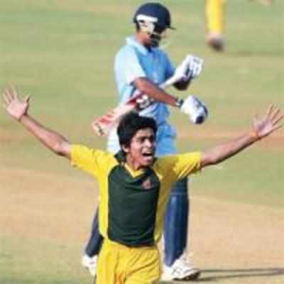 Maharashtra beat Mumbai to book knock-out berth