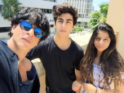 Do you know the similarity that SRK and his kids share?