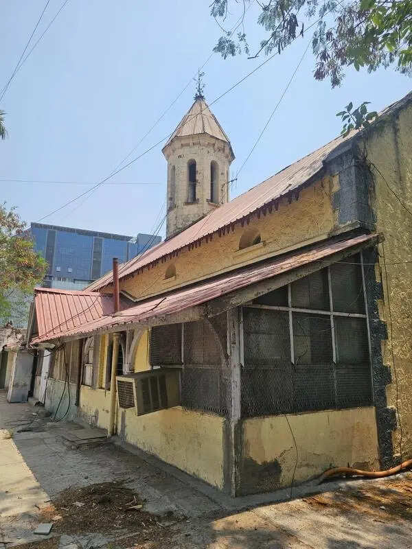 Experts seek conservation safeguards as PMC moves to shift listed heritage structure in Aundh for road widening