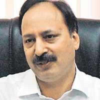Antulay does U-turn over cause of Karkare's death