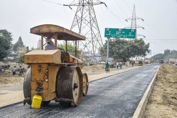 Silt to be used for road construction in Bihar