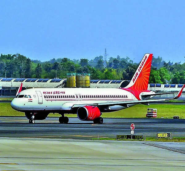 Fuel costs force airlines to cut Hyd flights, airfares surge