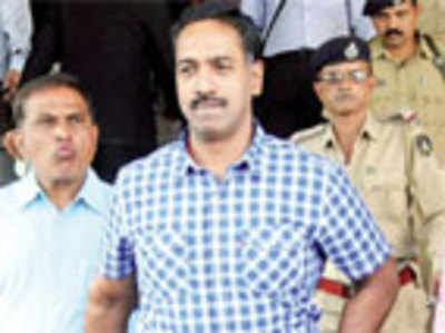 Sting op shames Navi Mumbai cops