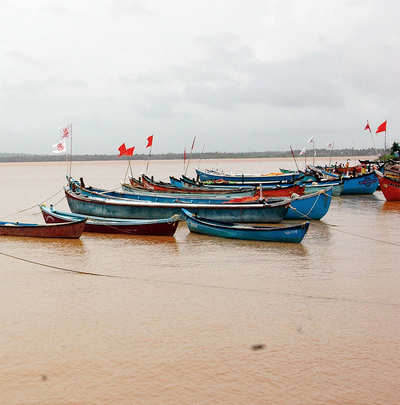 Bandh to demand an all-weather fishing port