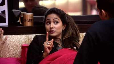 Bigg Boss 11, 14 December 2017, Today's Full Episode Live Updates: Hina Khan breaks down after watching CCTV footage