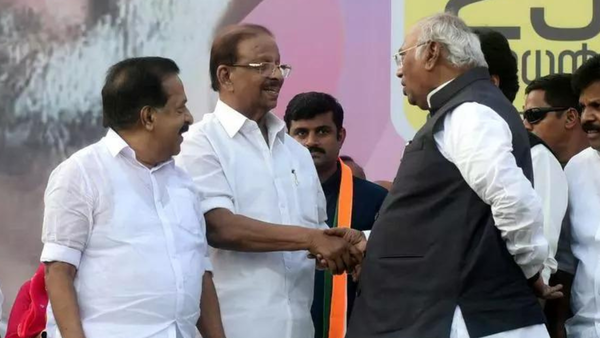 Kerala assembly elections: Mallikarjun Kharge and Rahul Gandhi accuse LDF of colluding with BJP