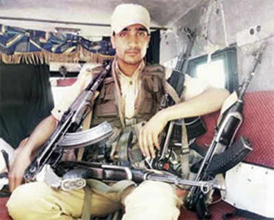 J&K cop flees with four AK-47s to join militancy
