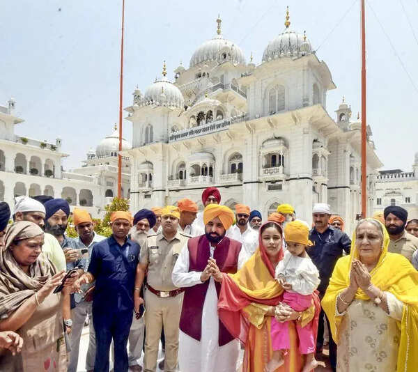 Punjab CM Bhagwant Mann alleges ‘undeclared lockdown’, seeks disclosure of reserves