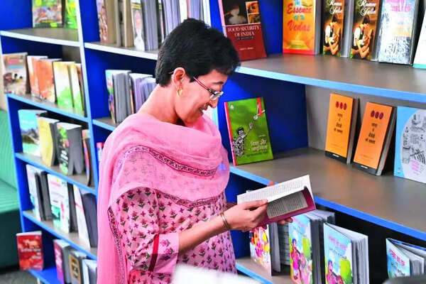 ‘Atishi an ideal student who loved to read’